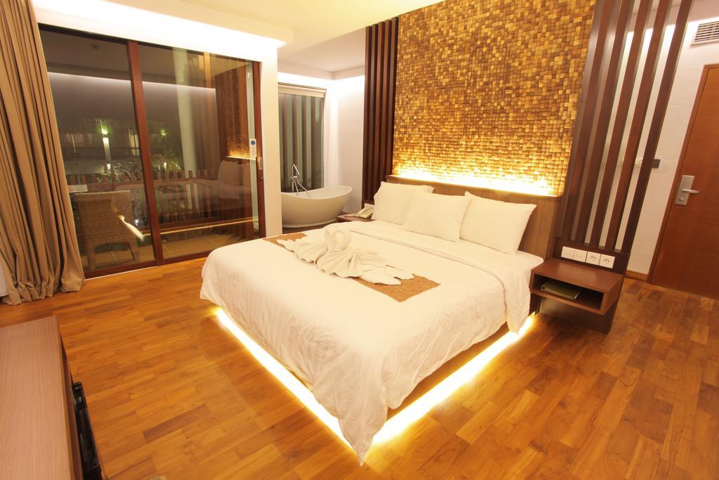 Aquarius Star Hotel Kuta  Room photo